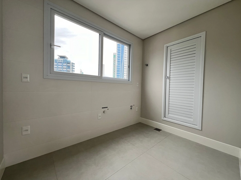 Apartamento no Edifício Cyano Mare em Balneário Camboriú: 8ª foto da galeria de imagens do imóvel