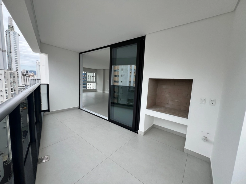 Apartamento no Edifício Cyano Mare em Balneário Camboriú: 6ª foto da galeria de imagens do imóvel