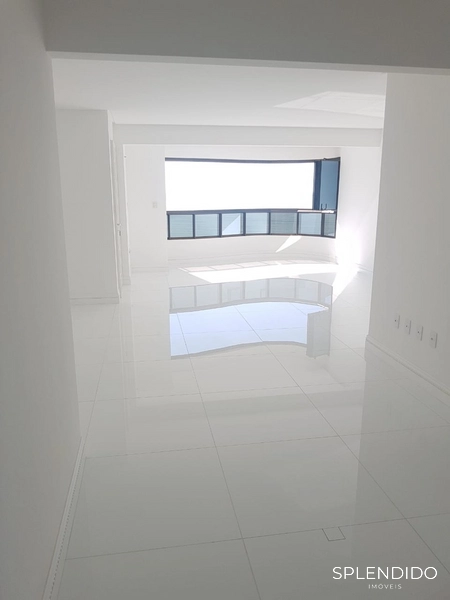 Apartamento Frente Mar no Edifício Vale Dourado em Balneário Camboriú: 4ª foto da galeria de imagens do imóvel