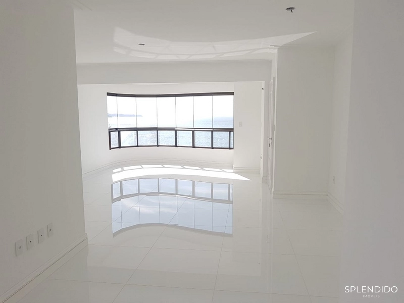 Apartamento Frente Mar no Edifício Vale Dourado em Balneário Camboriú: 3ª foto da galeria de imagens do imóvel