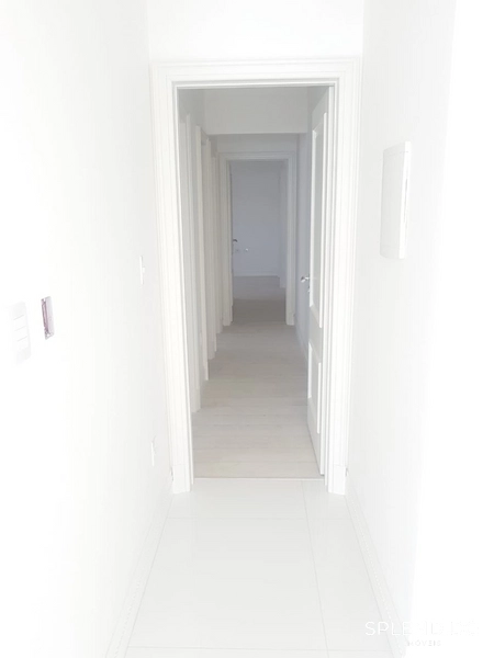 Apartamento Frente Mar no Edifício Vale Dourado em Balneário Camboriú: 8ª foto da galeria de imagens do imóvel