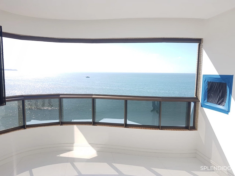 Apartamento Frente Mar no Edifício Vale Dourado em Balneário Camboriú: 1ª foto da galeria de imagens do imóvel