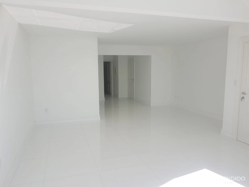 Apartamento Frente Mar no Edifício Vale Dourado em Balneário Camboriú: 7ª foto da galeria de imagens do imóvel