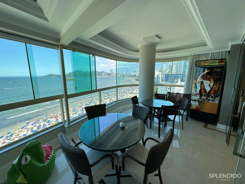 Apartamento Frente Mar no Edifício Viscaya em Balneário Camboriú: 1ª foto da galeria de imagens do imóvel