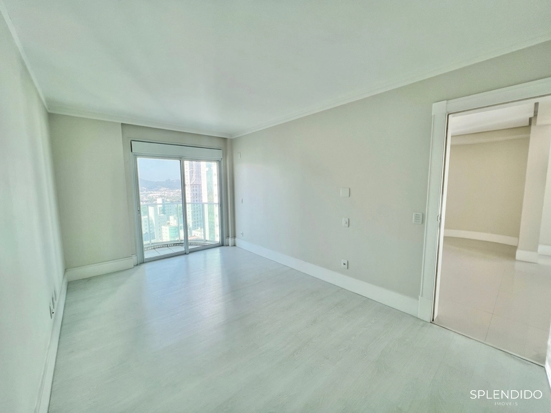 Apartamento Duplex no Edifício Le Majestic em Balneário Camboriú: 16ª foto da galeria de imagens do imóvel