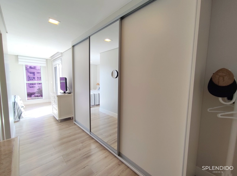 Apartamento de Frente para o Mar, Mobiliado e Decorado na Praia Brava: 26ª foto da galeria de imagens do imóvel