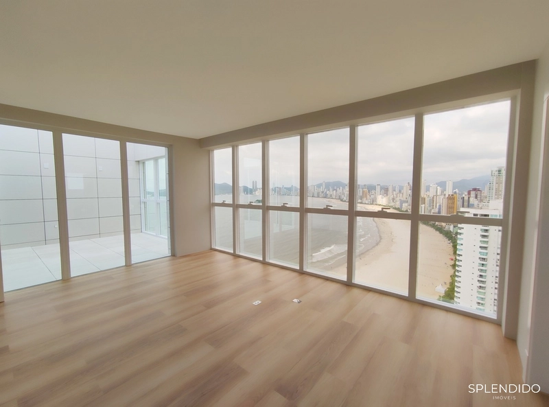 Cobertura no Edifício Skyline em Balneário Camboriú: 11ª foto da galeria de imagens do imóvel