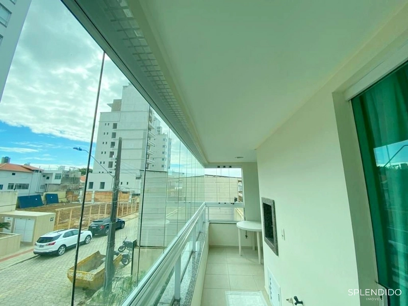 Apartamento no Edifício Torremolinos na Praia Brava: 1ª foto da galeria de imagens do imóvel