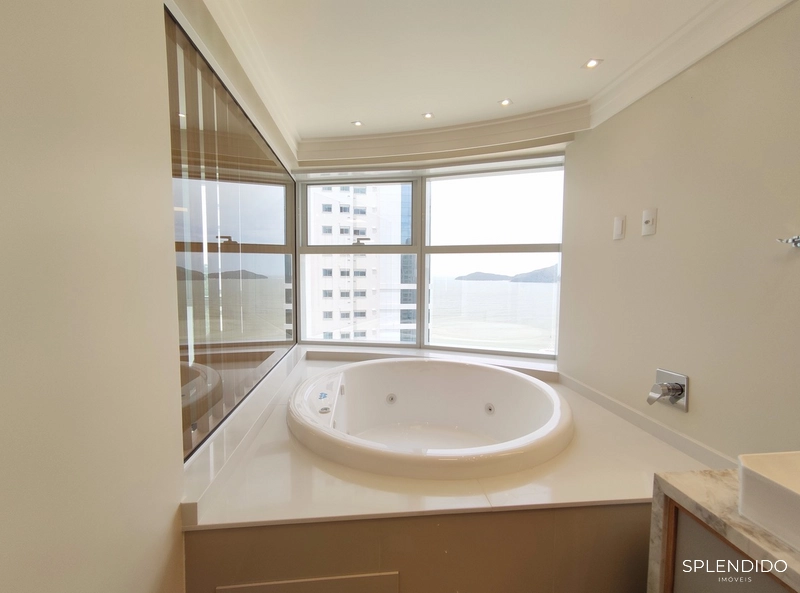 Apartamento Mobiliado e Decorado no Edifício Infinity Coast: 22ª foto da galeria de imagens do imóvel