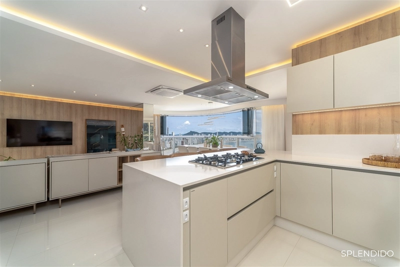 Apartamento Frente Mar de 4 Suítes no Ibiza Towers - Balneário Cambori: 9ª foto da galeria de imagens do imóvel