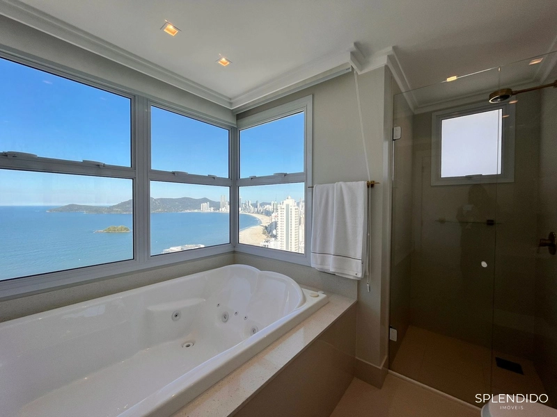 Apartamento no Edifício Eleganza Tower em Balneário Camboriú: 24ª foto da galeria de imagens do imóvel