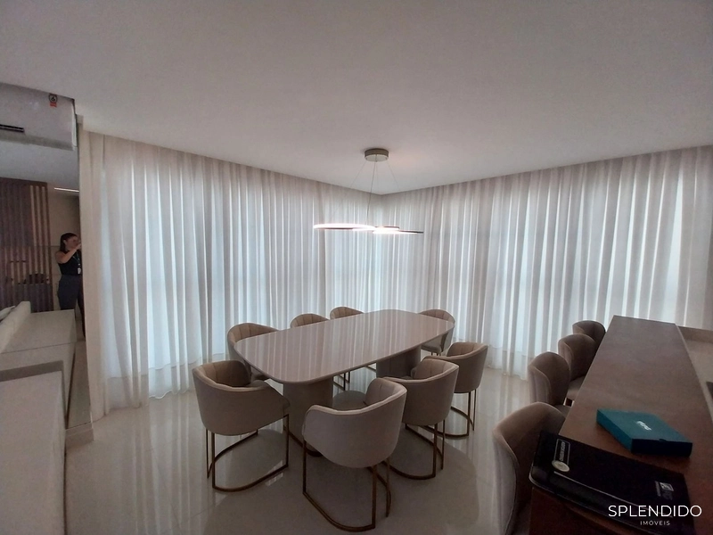 Apartamento no Edifício Eleganza Tower em Balneário Camboriú: 3ª foto da galeria de imagens do imóvel
