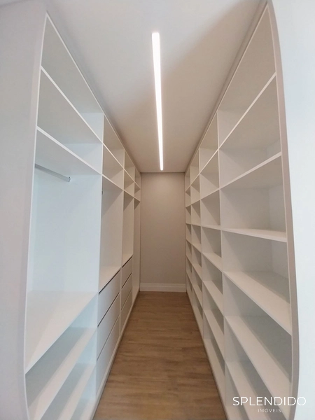 Apartamento no Edifício Eleganza Tower em Balneário Camboriú: 7ª foto da galeria de imagens do imóvel