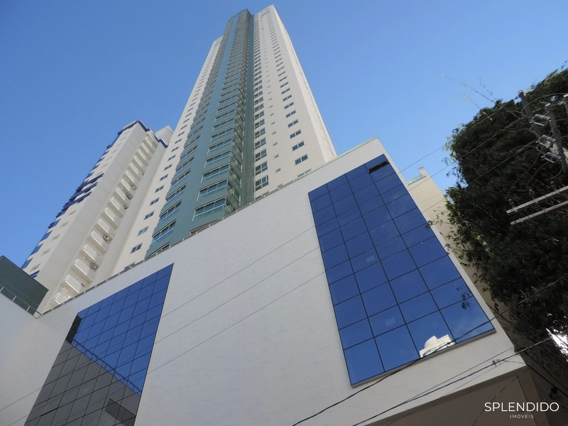 Apartamento no Edifício Império das Ondas em Balneário Camboriú: 8ª foto da galeria de imagens do imóvel