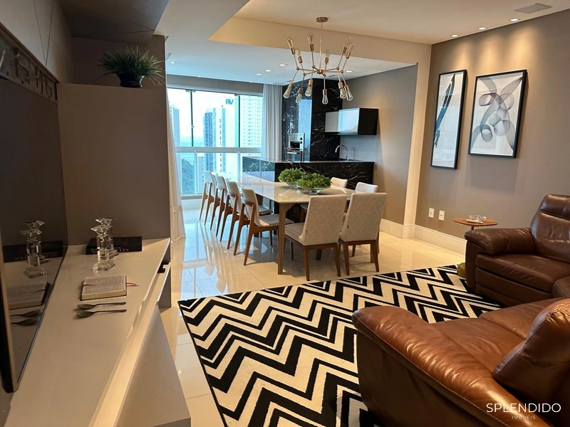 Apartamento no Edifício Império das Ondas em Balneário Camboriú: 2ª foto da galeria de imagens do imóvel