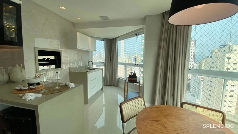 Apartamento no Edifício Opera Plaza em Balneário Camboriú: 1ª foto da galeria de imagens do imóvel