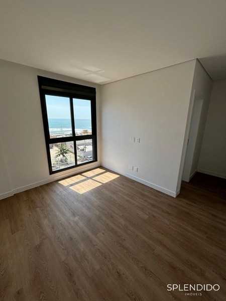 Cobertura Duplex no Edifício Cala d'Or na Praia Brava: 6ª foto da galeria de imagens do imóvel