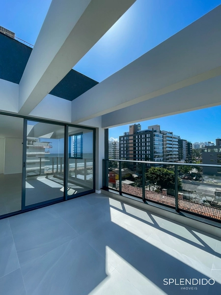 Cobertura Duplex no Edifício Cala d'Or na Praia Brava: 3ª foto da galeria de imagens do imóvel