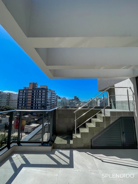 Cobertura Duplex no Edifício Cala d'Or na Praia Brava: 5ª foto da galeria de imagens do imóvel