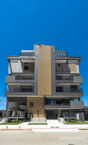 Cobertura Duplex no Edifício Cala d'Or na Praia Brava: 7ª foto da galeria de imagens do imóvel