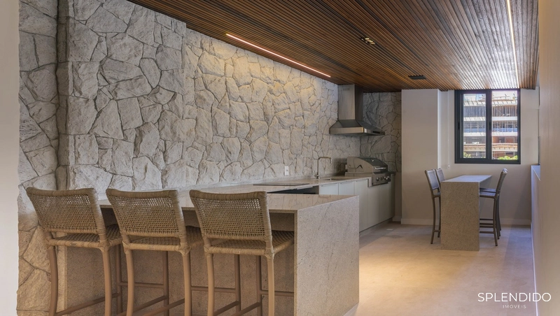 Cobertura Duplex no Edifício Cala d'Or na Praia Brava: 13ª foto da galeria de imagens do imóvel