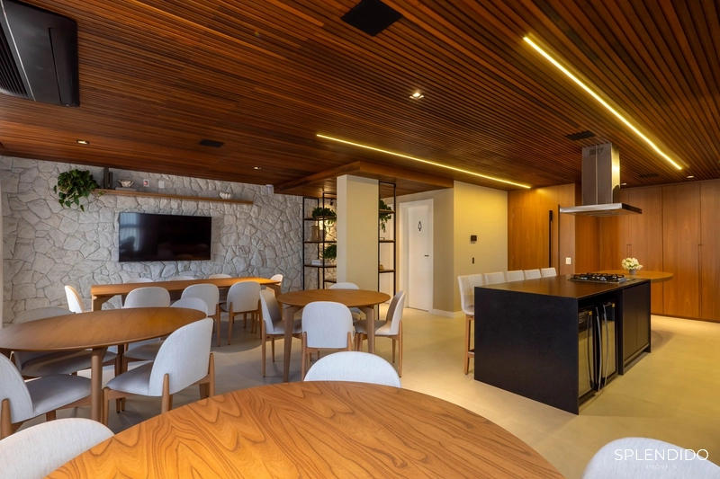 Cobertura Duplex no Edifício Cala d'Or na Praia Brava: 10ª foto da galeria de imagens do imóvel
