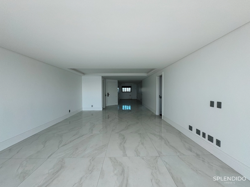 Apartamento Frente Mar no Edifício Pharos em Balneário Camboriú: 7ª foto da galeria de imagens do imóvel