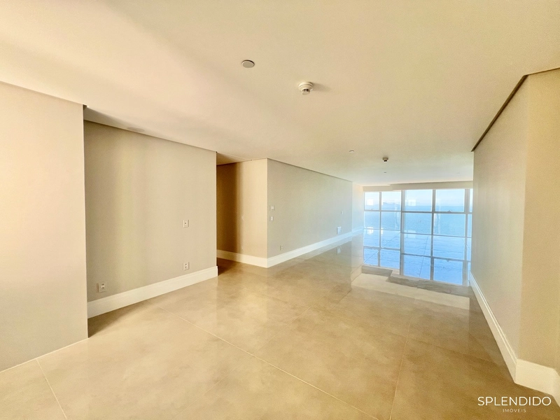 Apartamento no One Tower em Balneário Camboriú: 3ª foto da galeria de imagens do imóvel