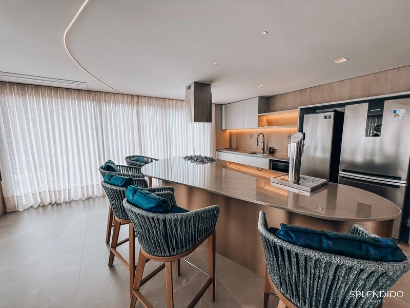 Apartamento no Edifício Torres da Brava na Praia Brava: 38ª foto da galeria de imagens do imóvel