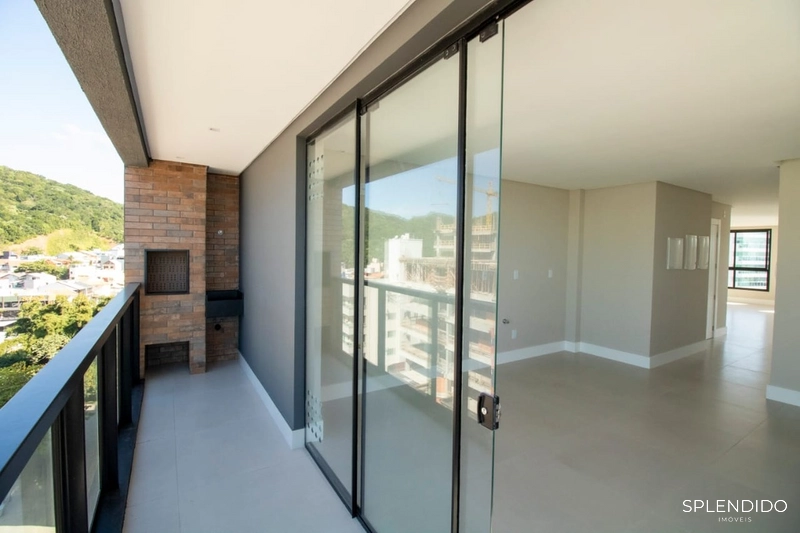 Cobertura Duplex no Edifício Brava 22 na Praia Brava: 3ª foto da galeria de imagens do imóvel