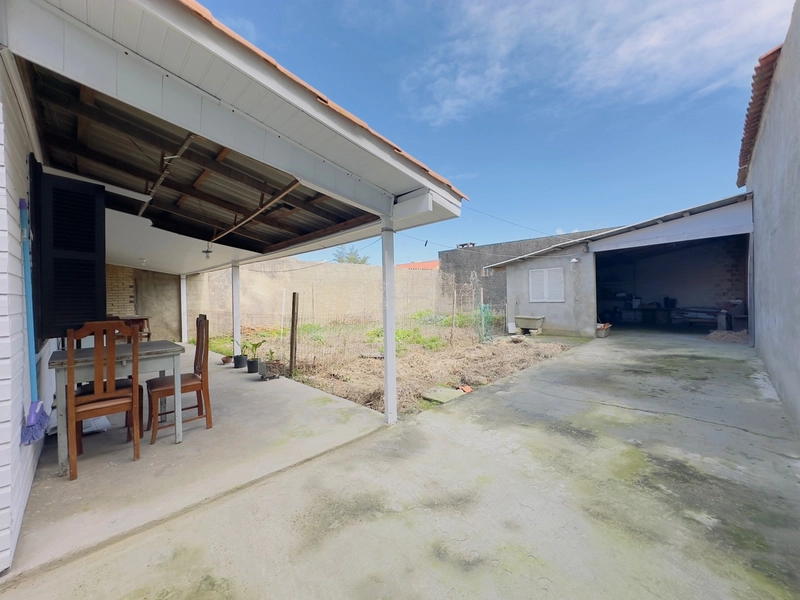 EXCELENTE CASA EM MADEIRA DE PRAIA REGIÃO DE MORADORES: 4ª foto da galeria de imagens do imóvel