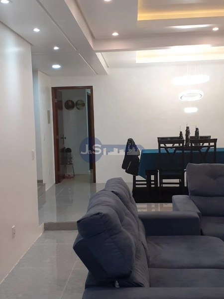 Belíssimo Sobrado em Laje, Frente Leste, 08 Dormitórios: 5ª foto da galeria de imagens do imóvel