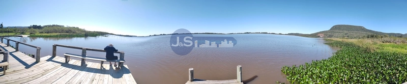 CASA COM ACESSO A LAGOA: 2ª foto da galeria de imagens do imóvel