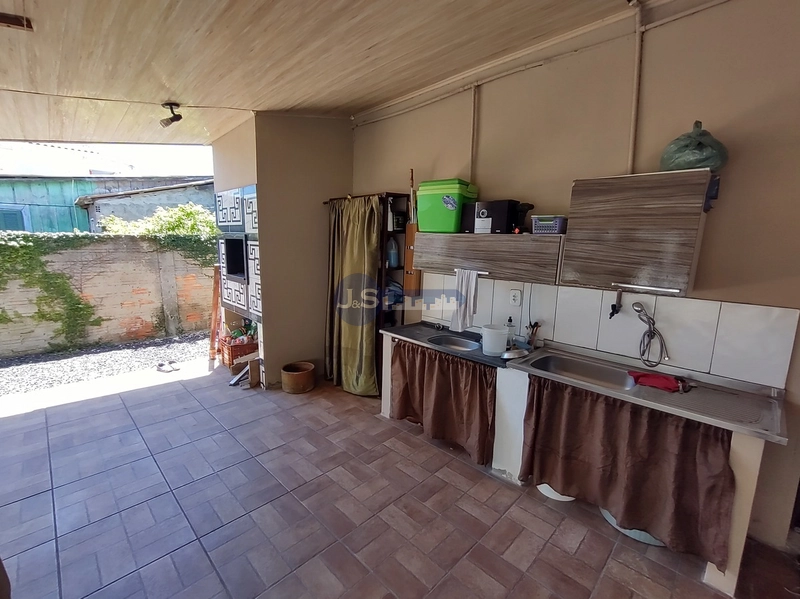 Casa de praia em região de moradores: 3ª foto da galeria de imagens do imóvel