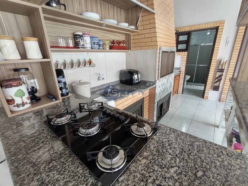 Excelente casa próxima ao mar: 7ª foto da galeria de imagens do imóvel