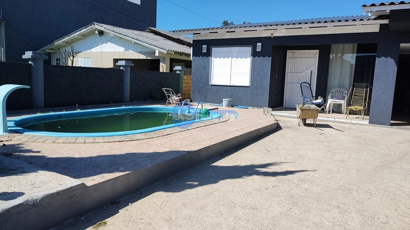Casa de praia com piscina: 22ª foto da galeria de imagens do imóvel