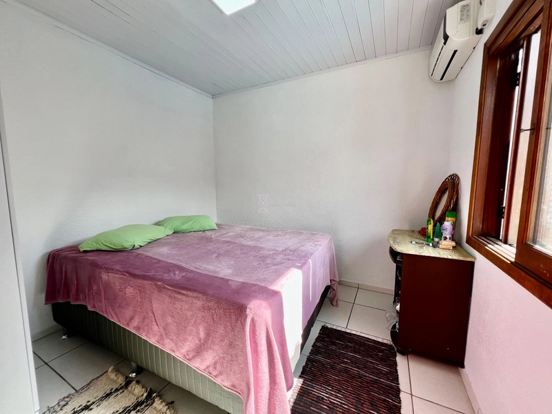 Casa com piscina próxima ao mar: 23ª foto da galeria de imagens do imóvel