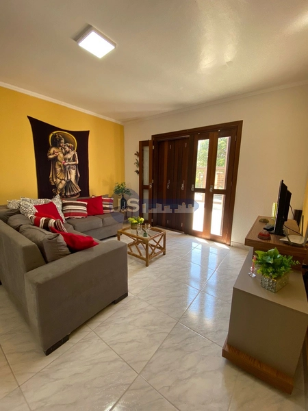 Casa com piscina próxima ao mar: 8ª foto da galeria de imagens do imóvel