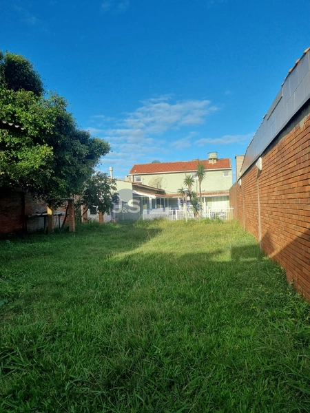 SOBRADO COM 02 TERRENOS PRÓXIMO AO MAR: 21ª foto da galeria de imagens do imóvel
