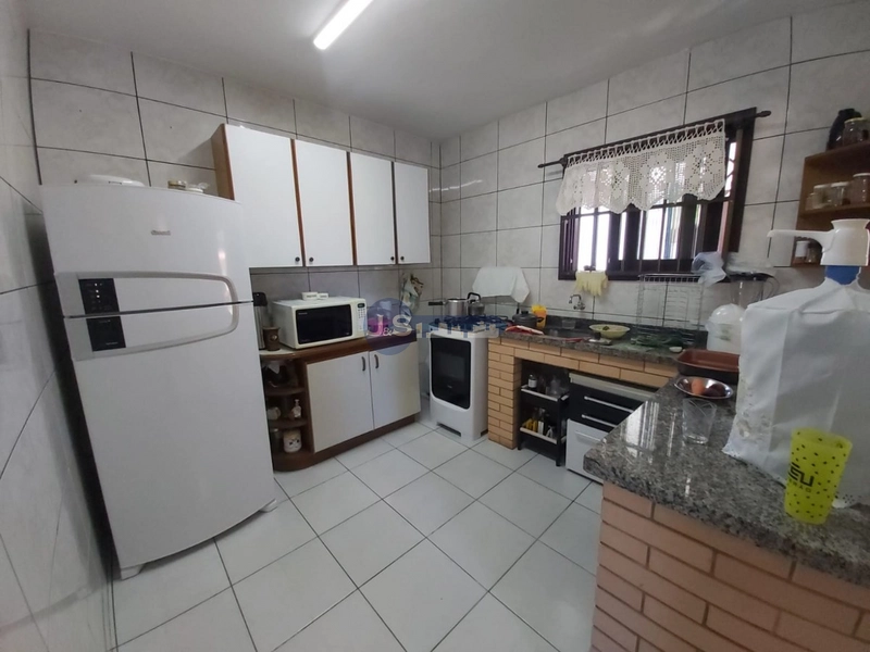 CASA DE PRAIA PRÓXIMA AO MAR: 13ª foto da galeria de imagens do imóvel