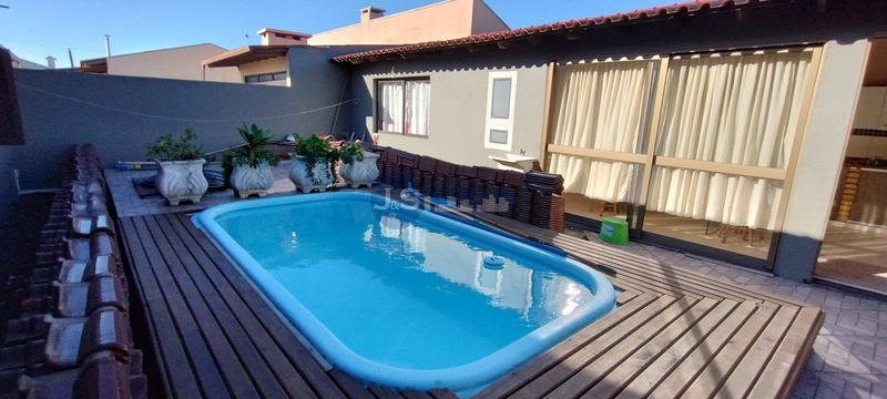 Casa térrea em laje com piscina: 10ª foto da galeria de imagens do imóvel