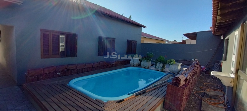 Casa térrea em laje com piscina: 4ª foto da galeria de imagens do imóvel