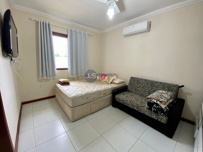 EXCELENTE CASA DE PRAIA PROXIMA AO MAR: 21ª foto da galeria de imagens do imóvel