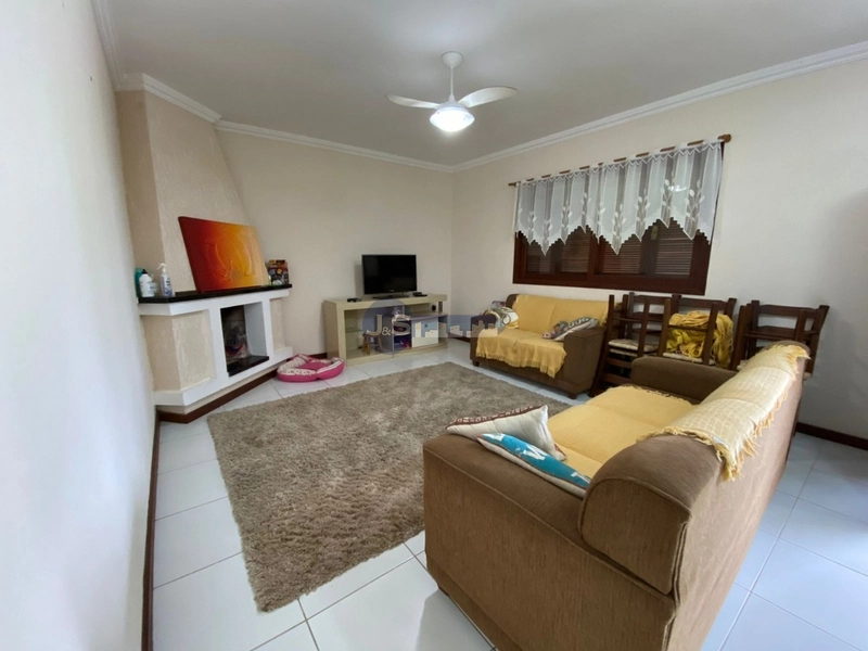 EXCELENTE CASA DE PRAIA PROXIMA AO MAR: 9ª foto da galeria de imagens do imóvel