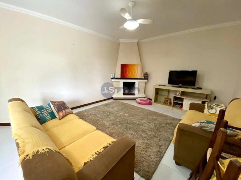EXCELENTE CASA DE PRAIA PROXIMA AO MAR: 7ª foto da galeria de imagens do imóvel