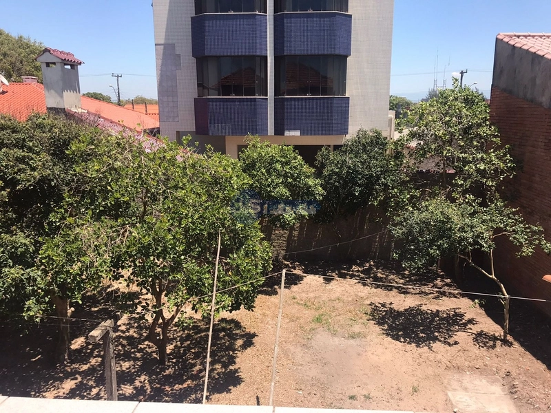 CASA PROXIMA AO MAR: 2ª foto da galeria de imagens do imóvel