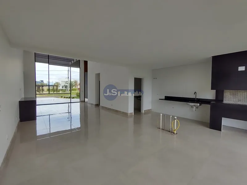 MAGNÍFICA CASA CEM CONDOMINIO COM FUNDO PARA O LAGO: 9ª foto da galeria de imagens do imóvel