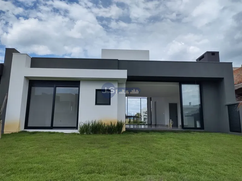 MAGNÍFICA CASA CEM CONDOMINIO COM FUNDO PARA O LAGO: 25ª foto da galeria de imagens do imóvel