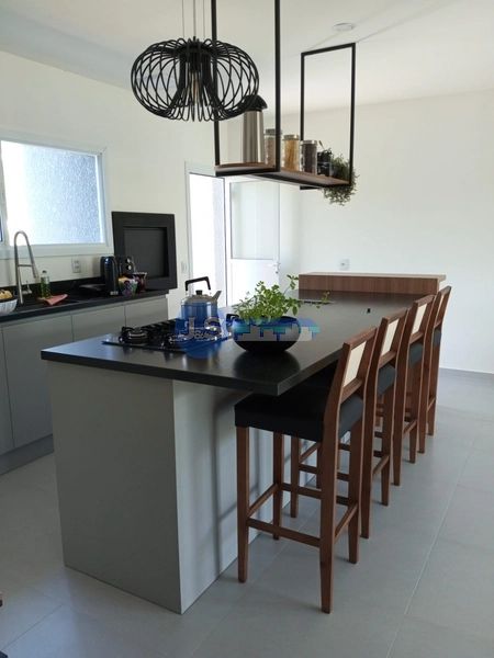 EXCELENTE CASA PRÓXIMA AO MAR: 7ª foto da galeria de imagens do imóvel