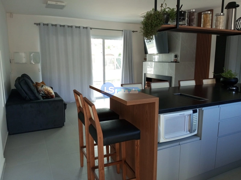 EXCELENTE CASA PRÓXIMA AO MAR: 11ª foto da galeria de imagens do imóvel